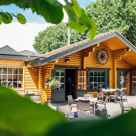 Een Gezellige Chalet Met Zonnige Buitenruimte Op De Veluwe! Villa Putten Exterior photo