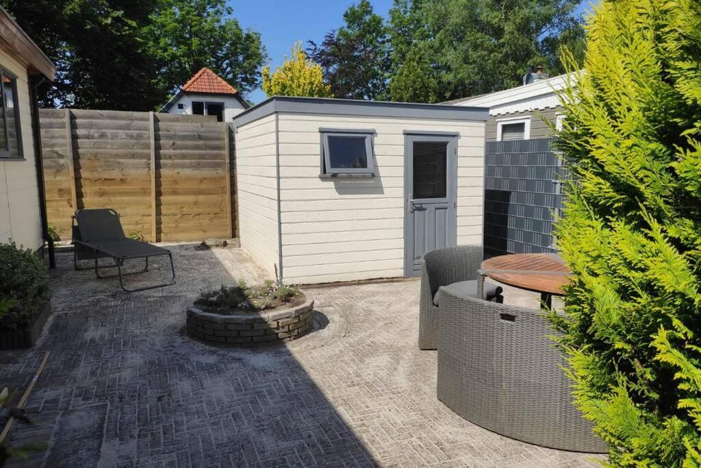 Een Gezellige Chalet Met Zonnige Buitenruimte Op De Veluwe! Villa Putten Exterior photo